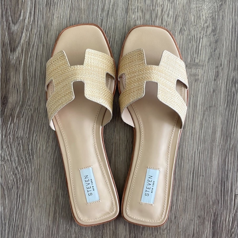 Steve Madden Haydn Raffia Sandals